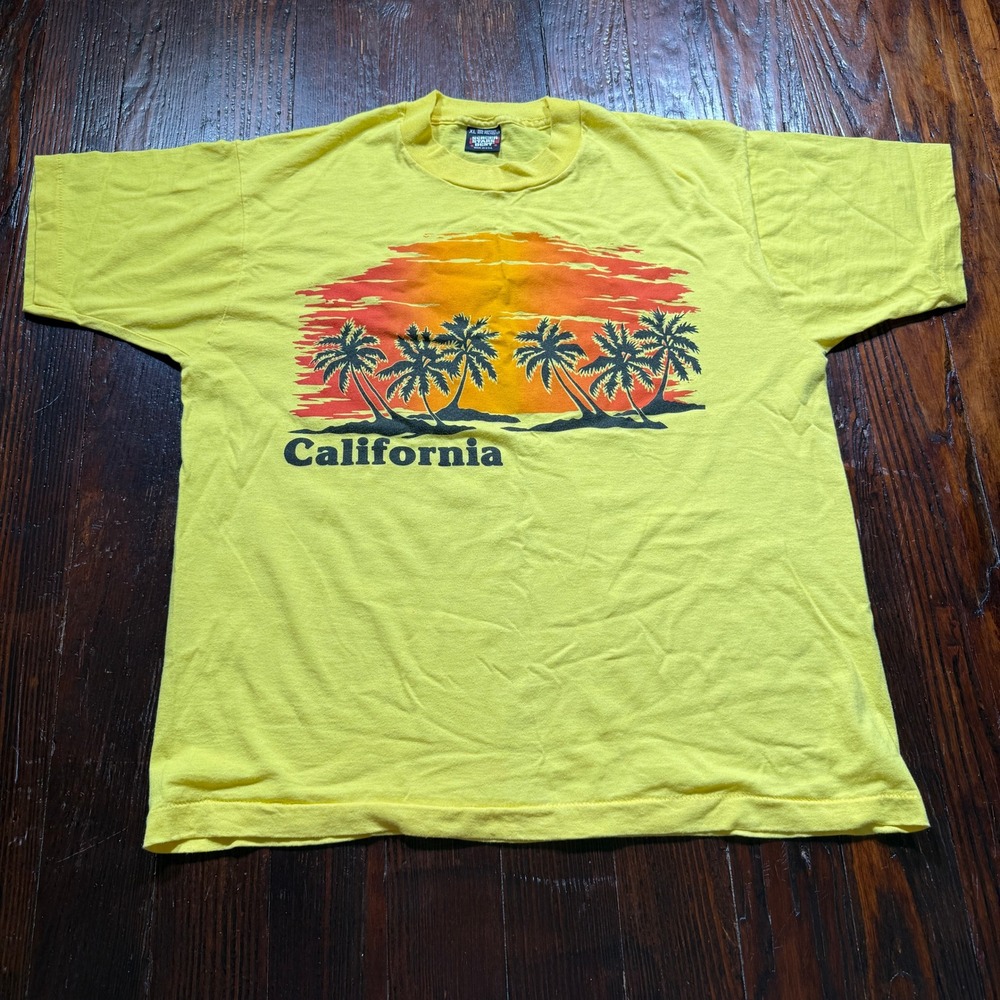 Vintage‎ 80s California Shirt Mens XL Yellow Sunset Palm Tree Screen Stars Best